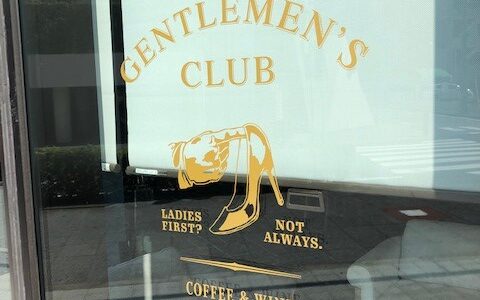 The Gentlemen’s Club　～上質な空間を楽しめるカフェバー～